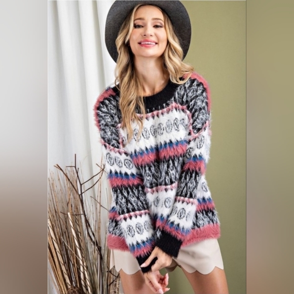 Fuzzy fair isle sweater - Picture 3 of 4